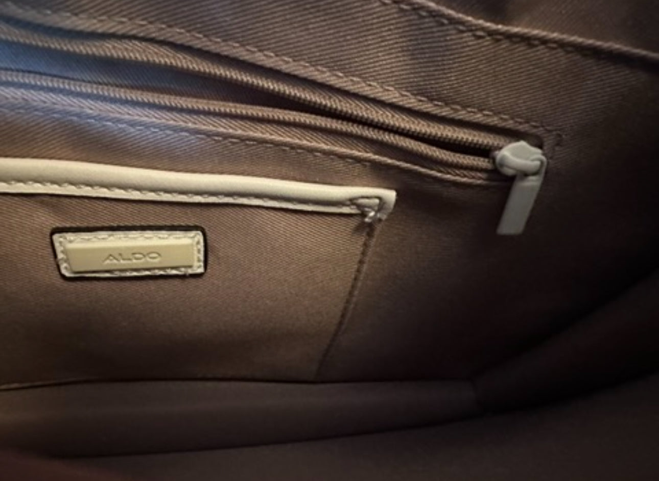 ALDO Quilted Chain Crossbody Bag – Ivory White