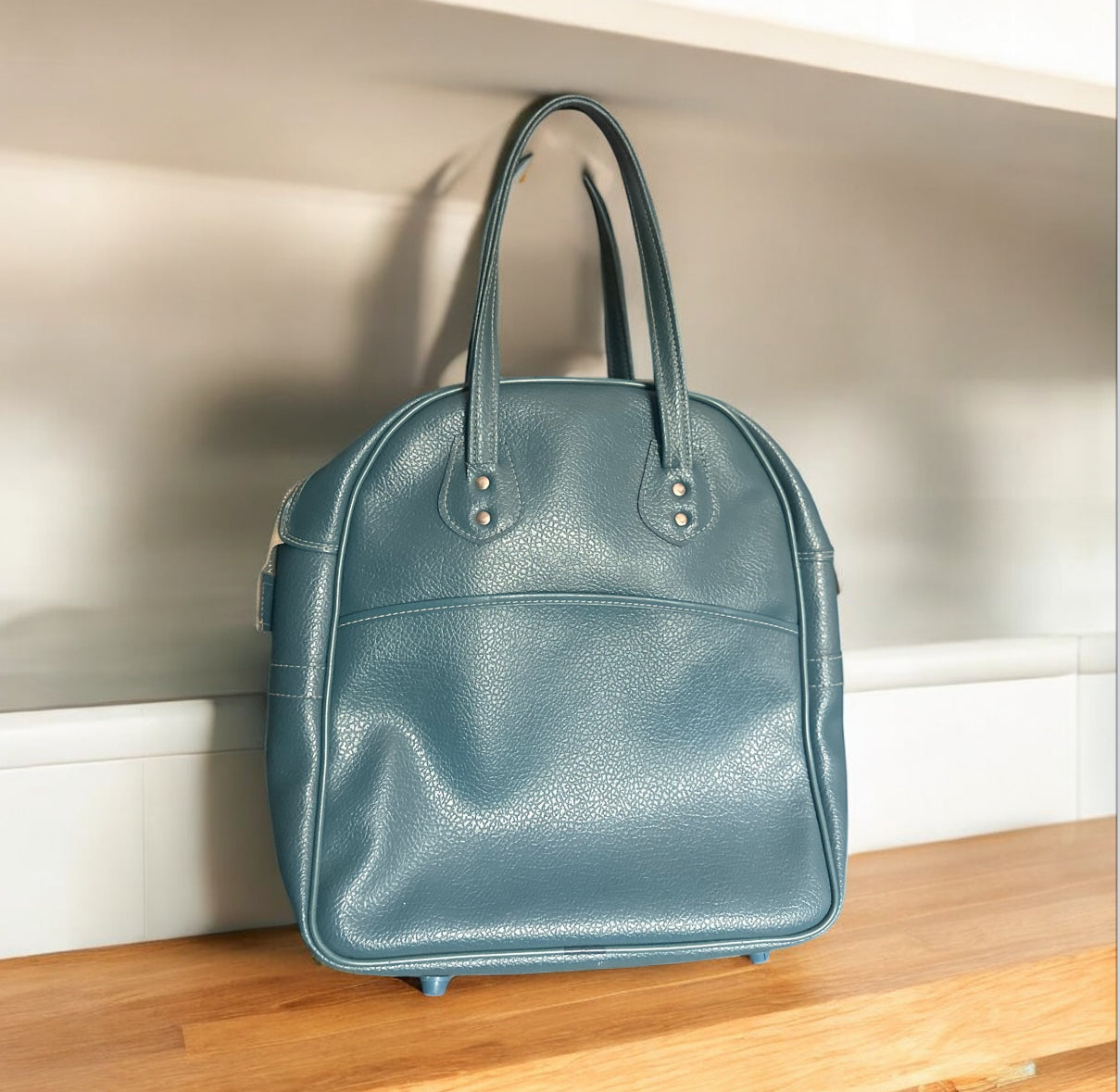 Vintage Teal Pebbled Travel Bag – Bowling Bag Style Carryall