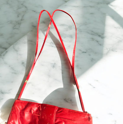 Vintage Red Gloss Shoulder Bag – Retro Rebel Charm