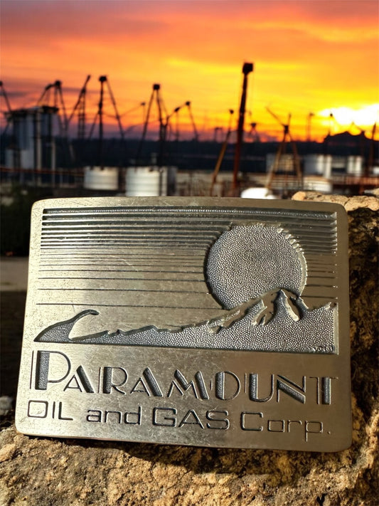 1970s Vintage Paramount Oil & Gas Corp. Belt Buckle – Solid Brass – Award Design Medals Inc. Norman OK