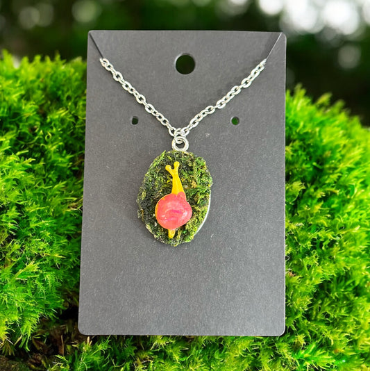 “Garden Glow” Snail Necklace