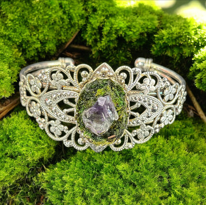 “Enchanted Grove” Amethyst Moss Bracelet