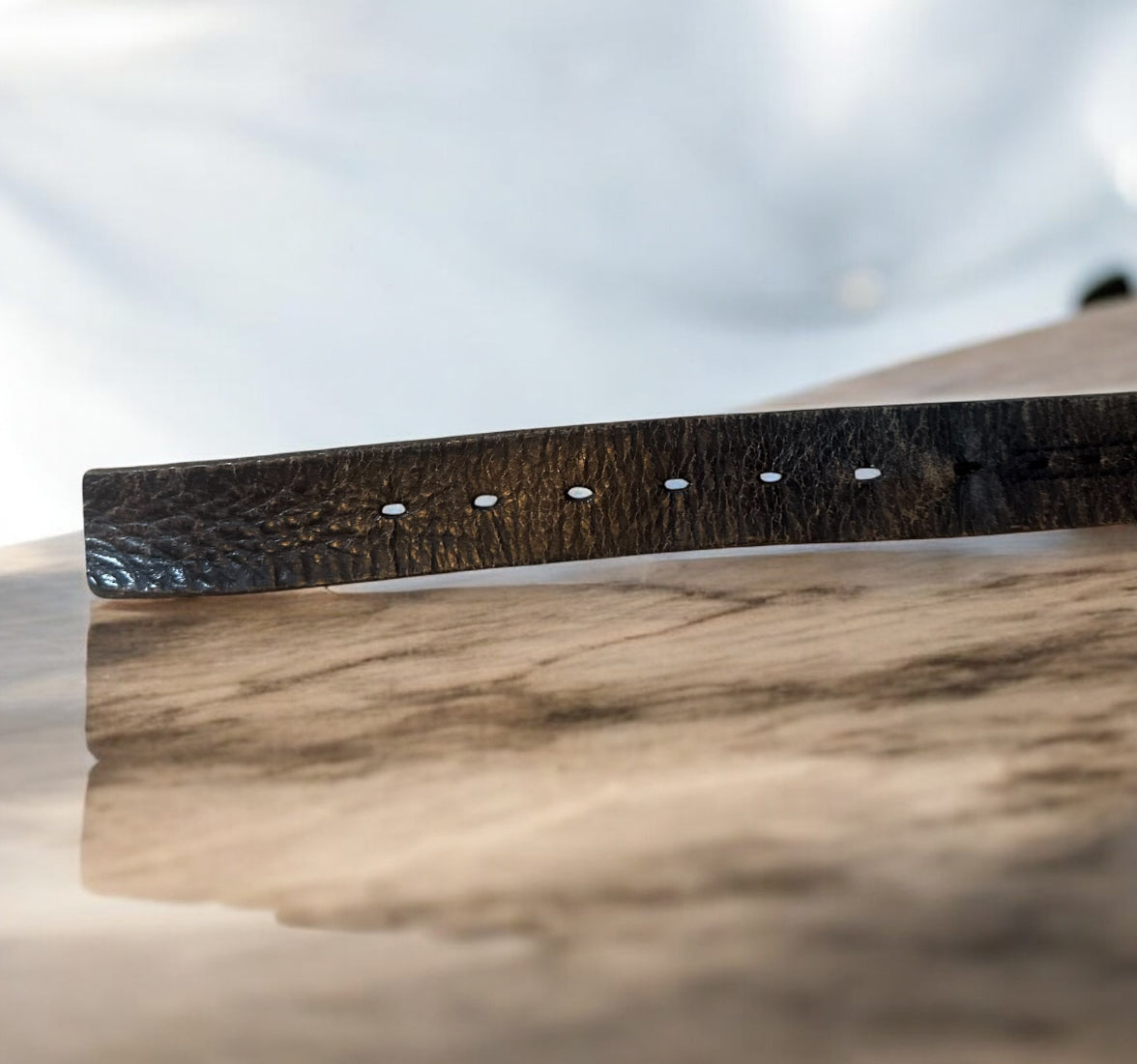 Vintage Distressed Black Leather Belt – 46" Classic Western Workwear Style