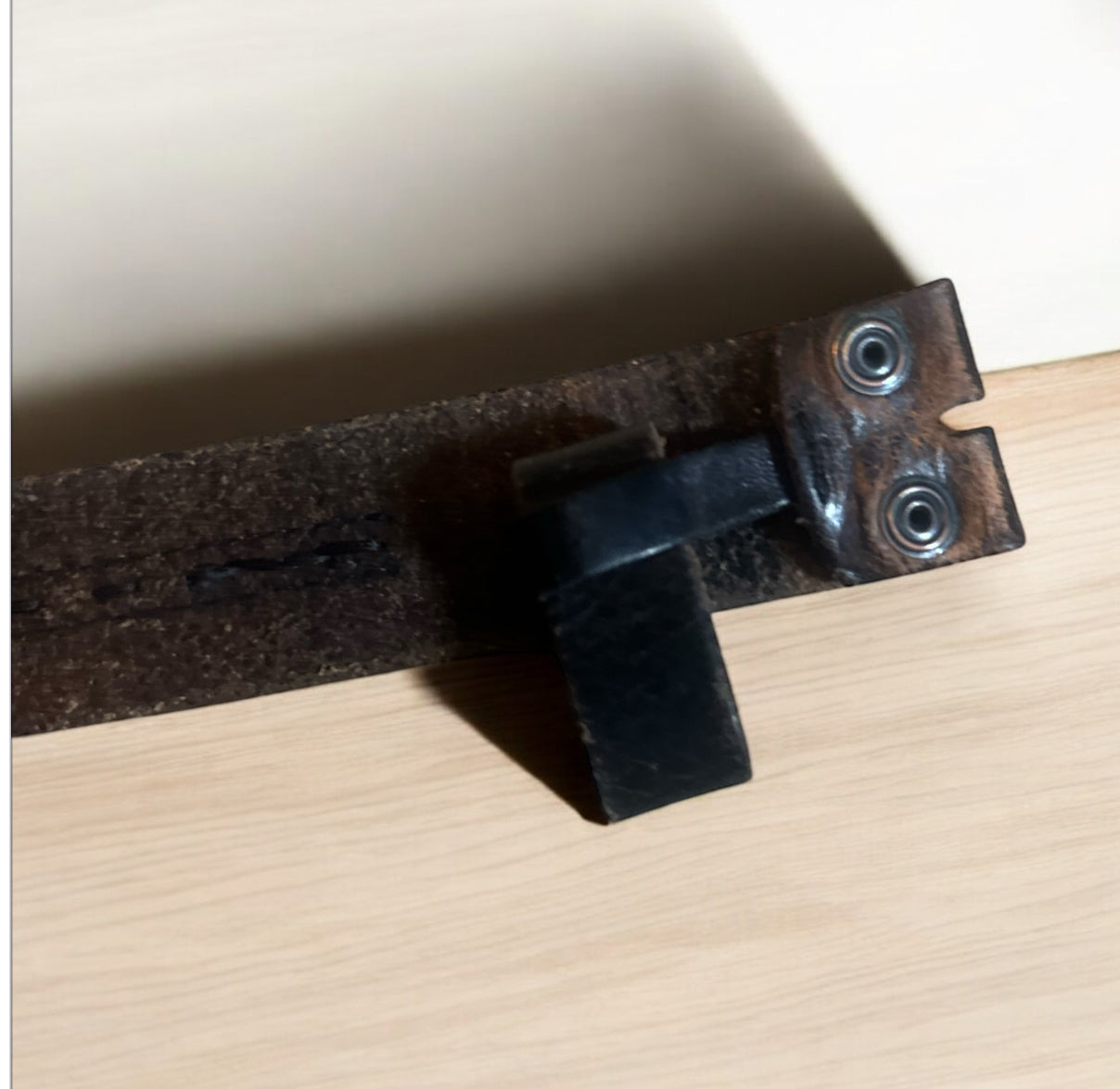 Vintage Distressed Black Leather Belt – 46" Classic Western Workwear Style